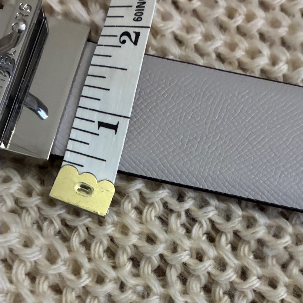 Michael Kors White MK Patterned Belt with Silver Buckle, reversible like new - Picture 6 of 6